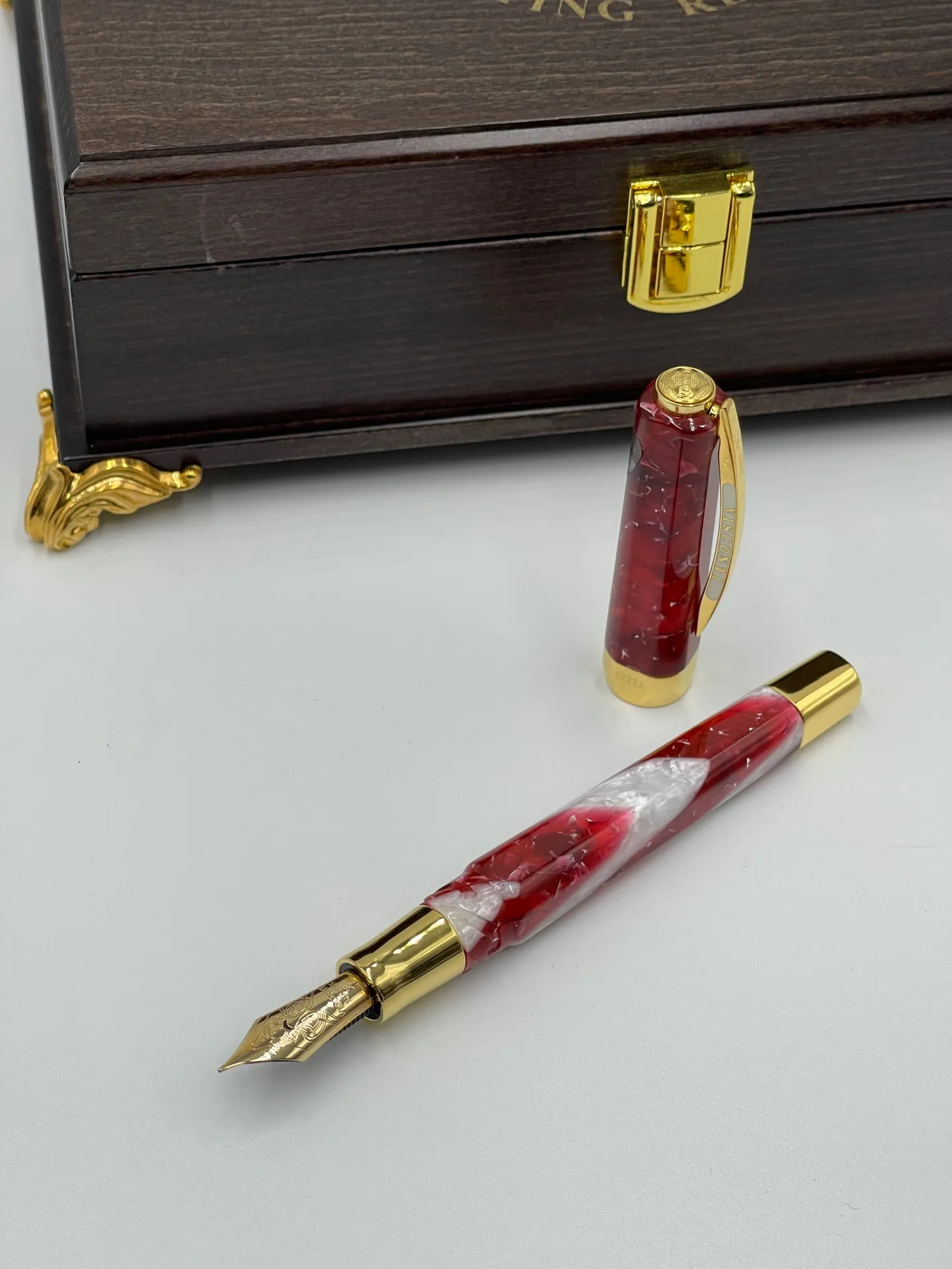 Ручка VISCONTI Opera, перо золото